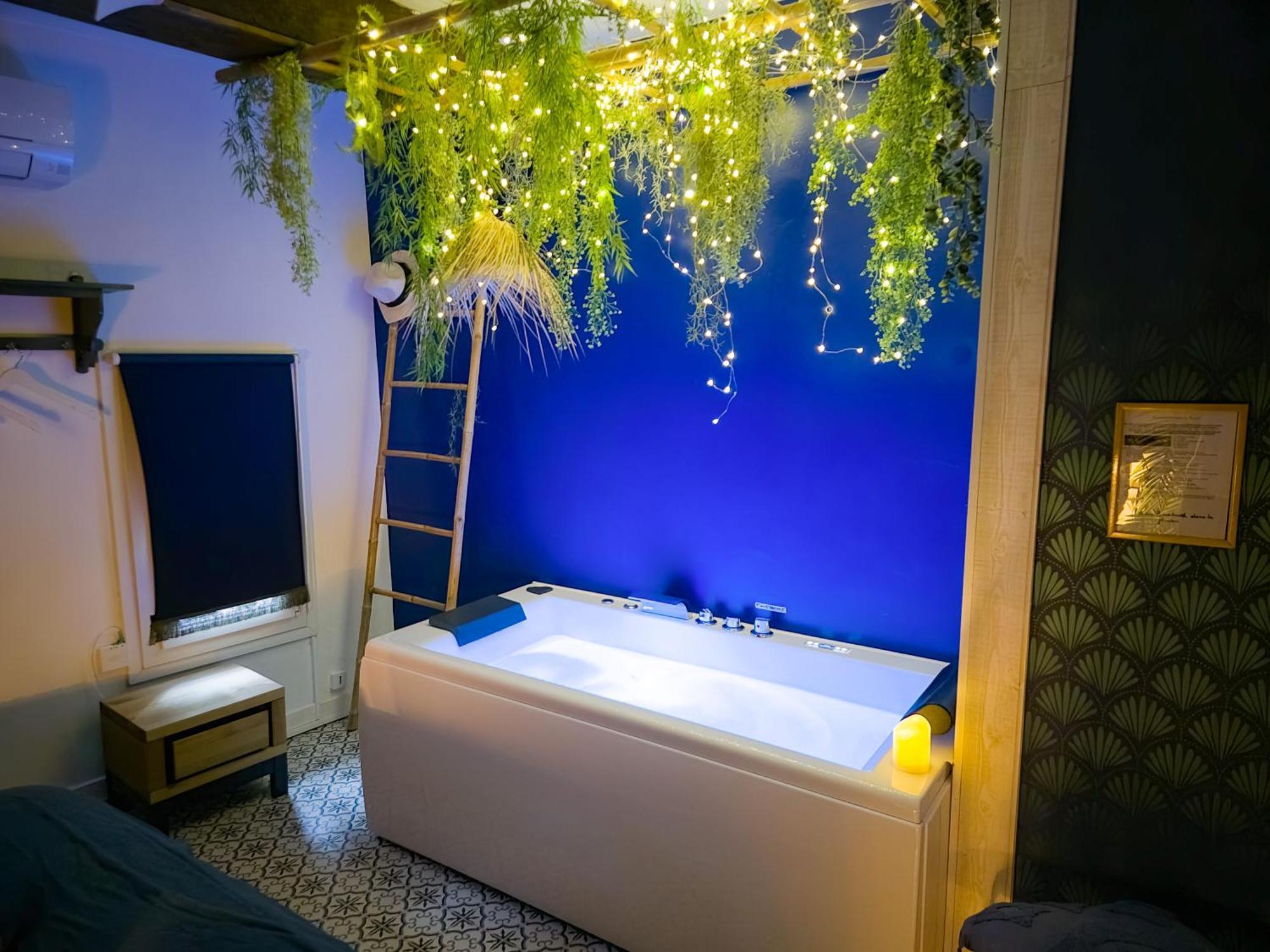 Youmi - Calme Avec Jacuzzi Et Clim A 5min De La Comedie, Tram A 200m Appartement Montpellier